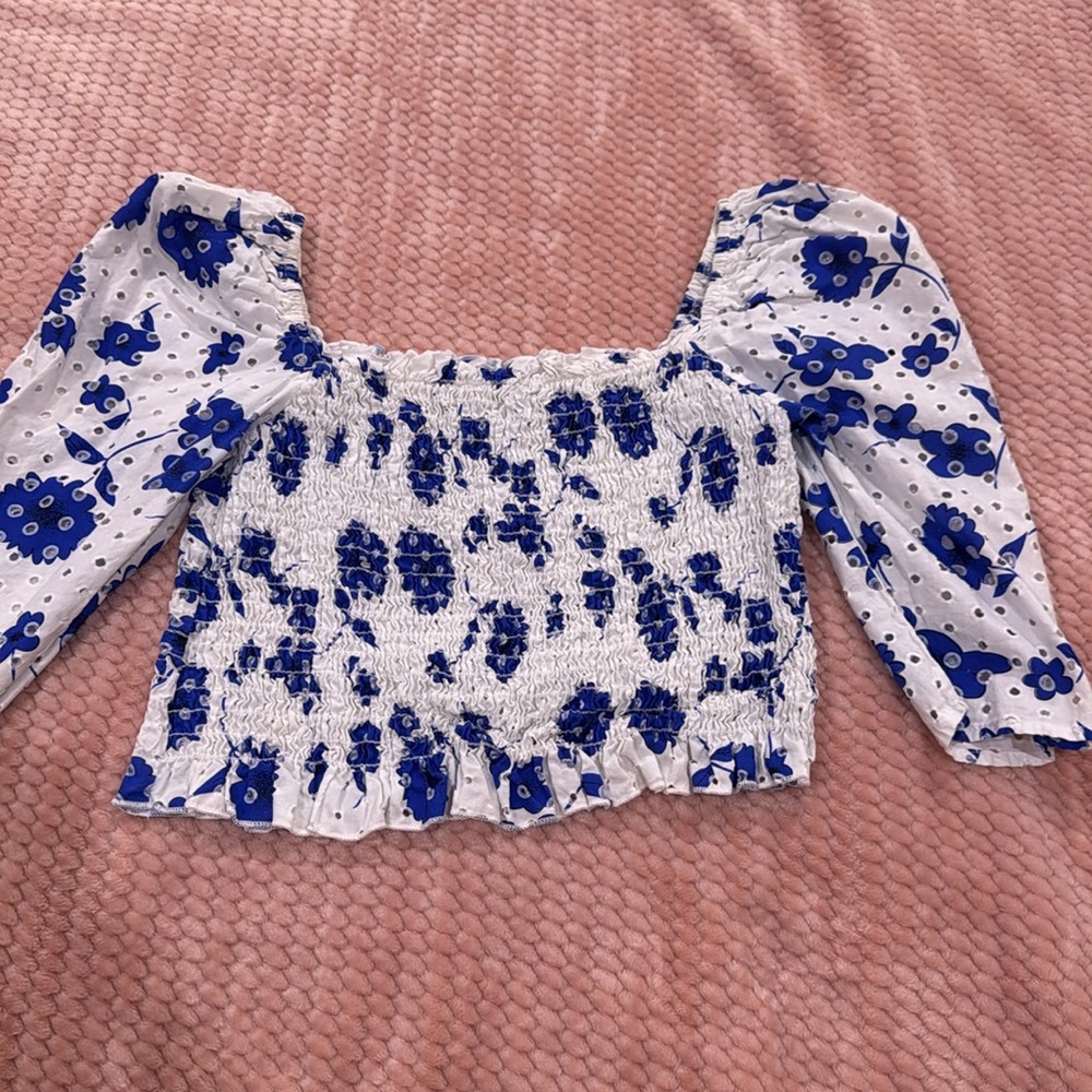 Crop Top - Picture 4 of 5